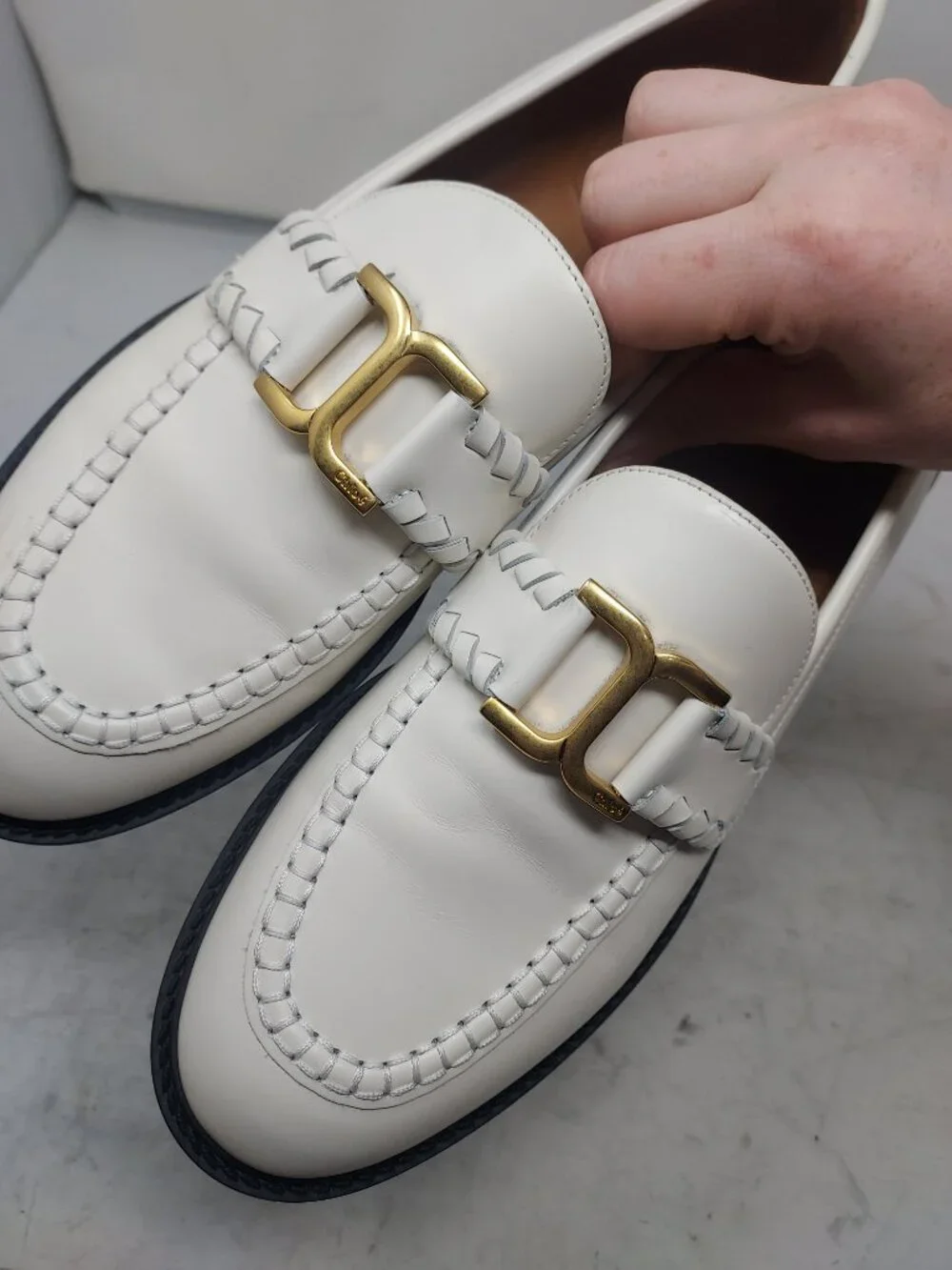 Chloe white womens
